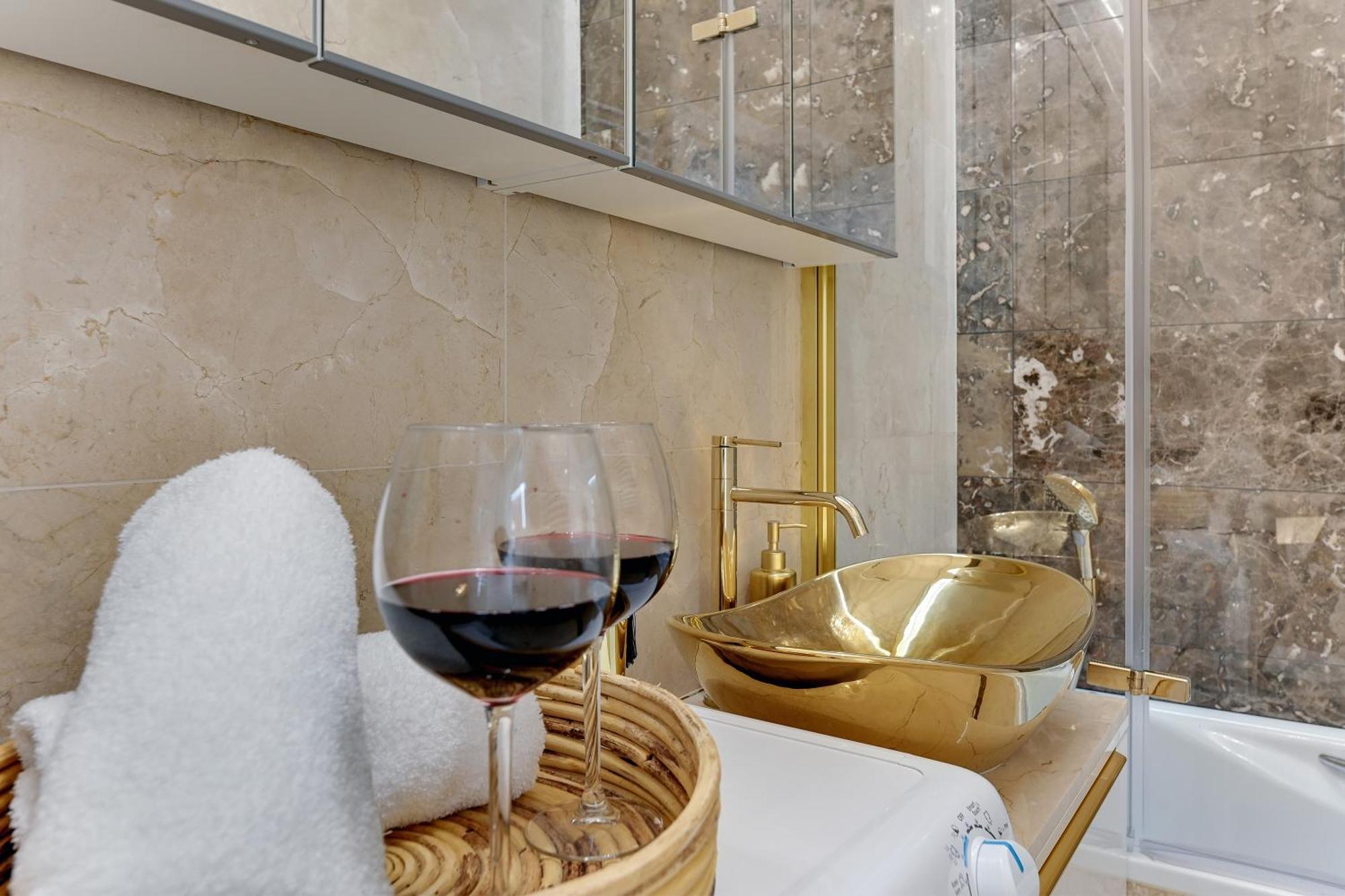 Granaria Kingdom & Happiness Premium Apartments By The River - Gratis Prosecco 格但斯克 外观 照片